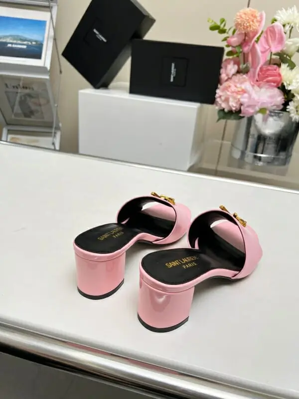 yves saint laurent ysl chaussons pour femme s_12111064